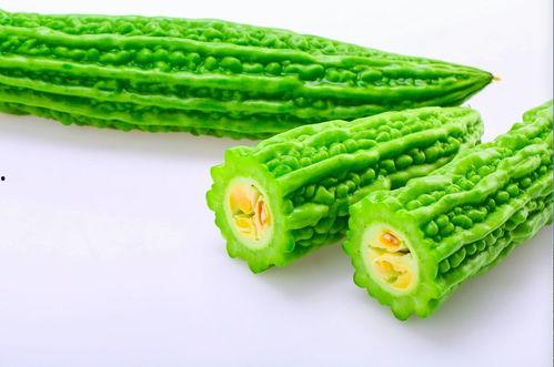 辣儿宝贝吃瓜,辣儿宝贝的瓜田奇遇记