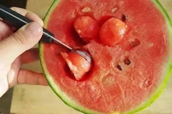 能用勺子吃的瓜,探索适合勺子品尝的瓜类美食