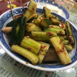 吃瓜吃鸡爪群众图片,吃瓜群众欢乐多