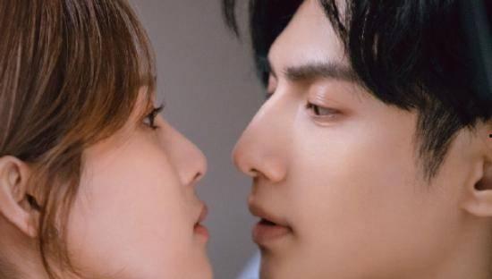 白鹿吃瓜吻戏,瓜田里的浪漫邂逅