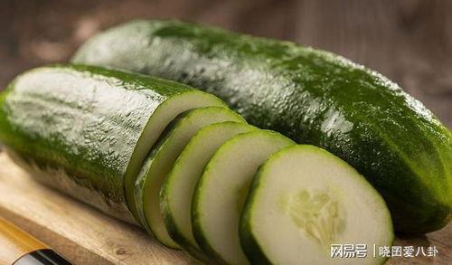 吃瓜怎么吃最快,一秒速享吃瓜技巧揭秘